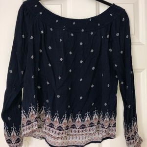 slightly off/on shoulder tribal print top